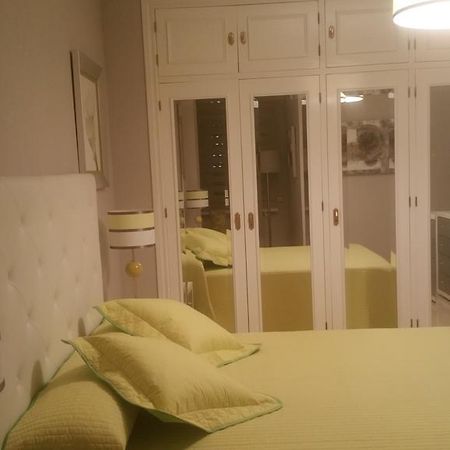 סביליה Apartamento Eduardo Dato מראה חיצוני תמונה