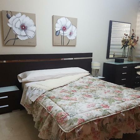 סביליה Apartamento Eduardo Dato מראה חיצוני תמונה