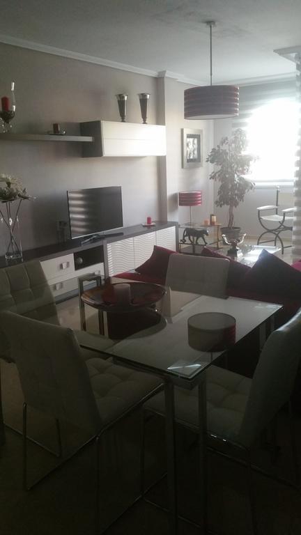 סביליה Apartamento Eduardo Dato מראה חיצוני תמונה