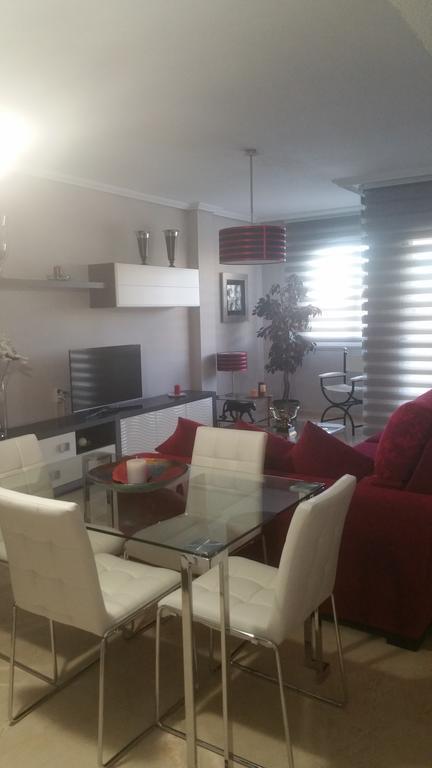 סביליה Apartamento Eduardo Dato מראה חיצוני תמונה