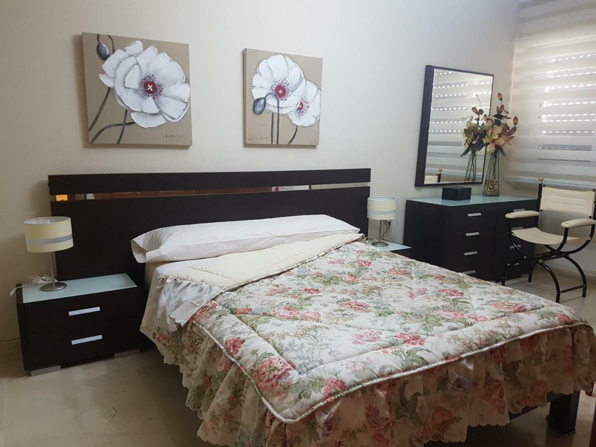 סביליה Apartamento Eduardo Dato מראה חיצוני תמונה